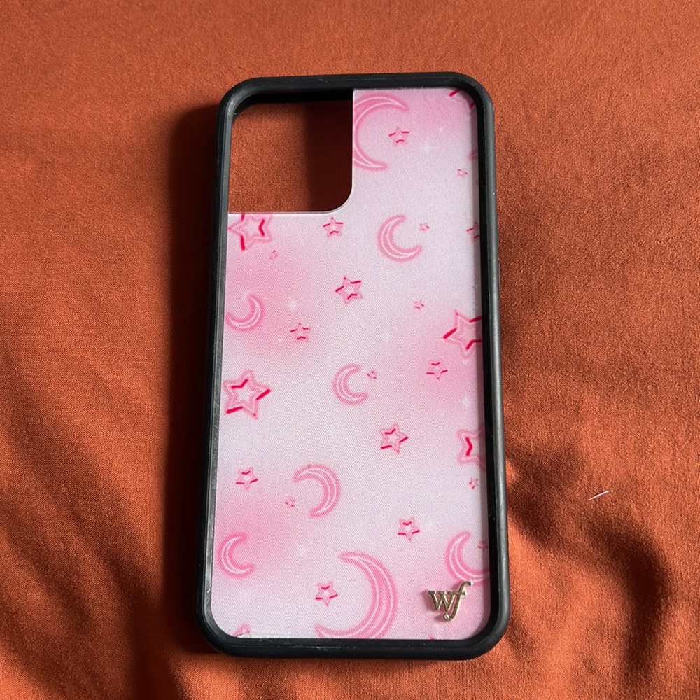wildflower cases iphone 12 pro max  pink stars and moons case used